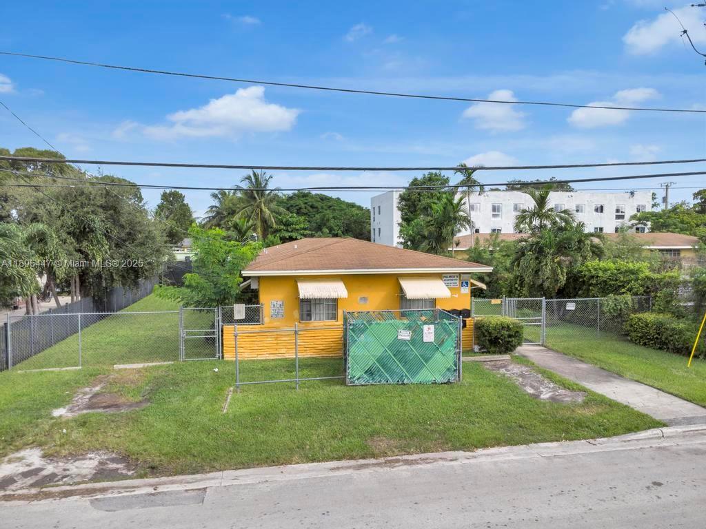 See details / sq. ft. $ 2025-10-15 0 Photo