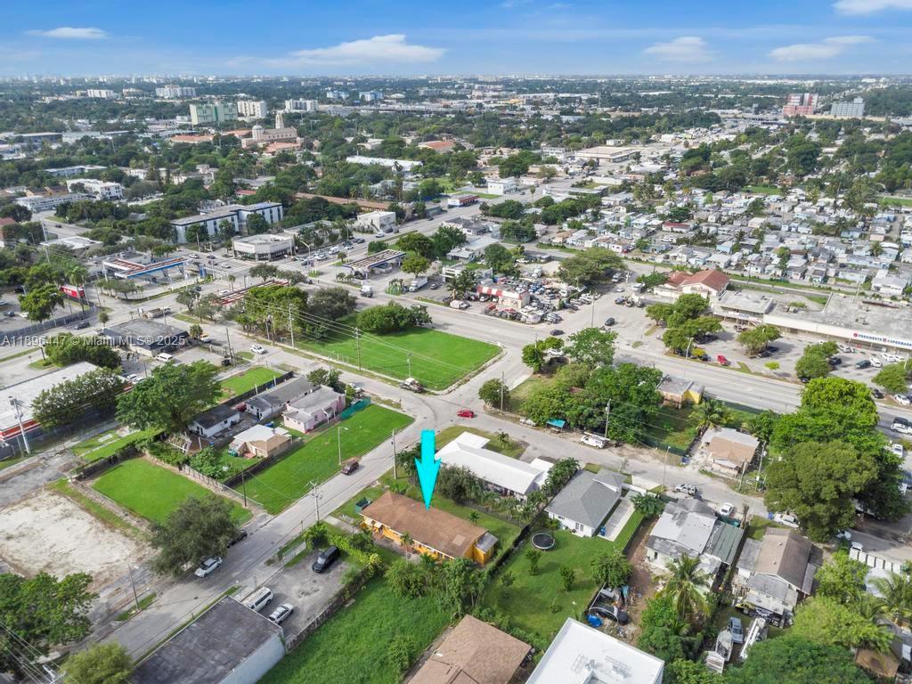 See details / sq. ft. $ 2025-10-15 0 Photo