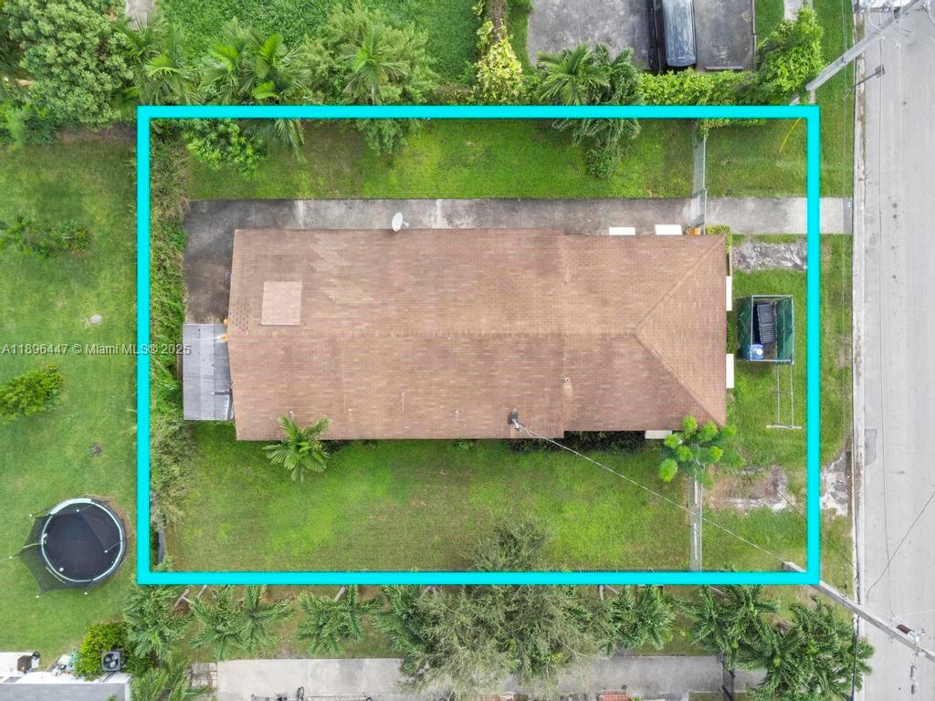 See details / sq. ft. $ 2025-10-15 0 Photo