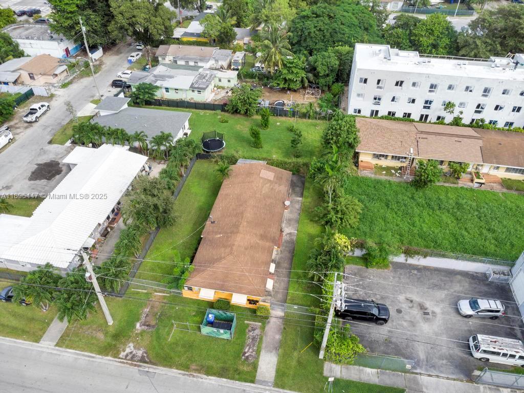 See details / sq. ft. $ 2025-10-15 0 Photo