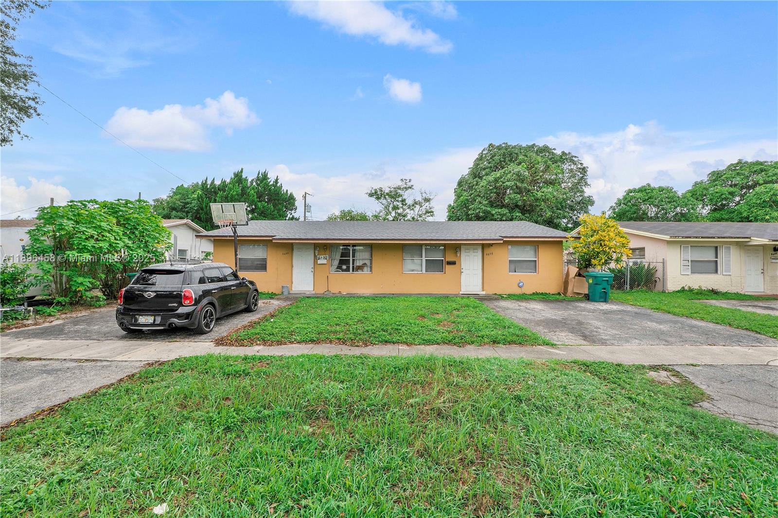 See details / 1851 sq. ft. $ 2025-10-15 0 Photo
