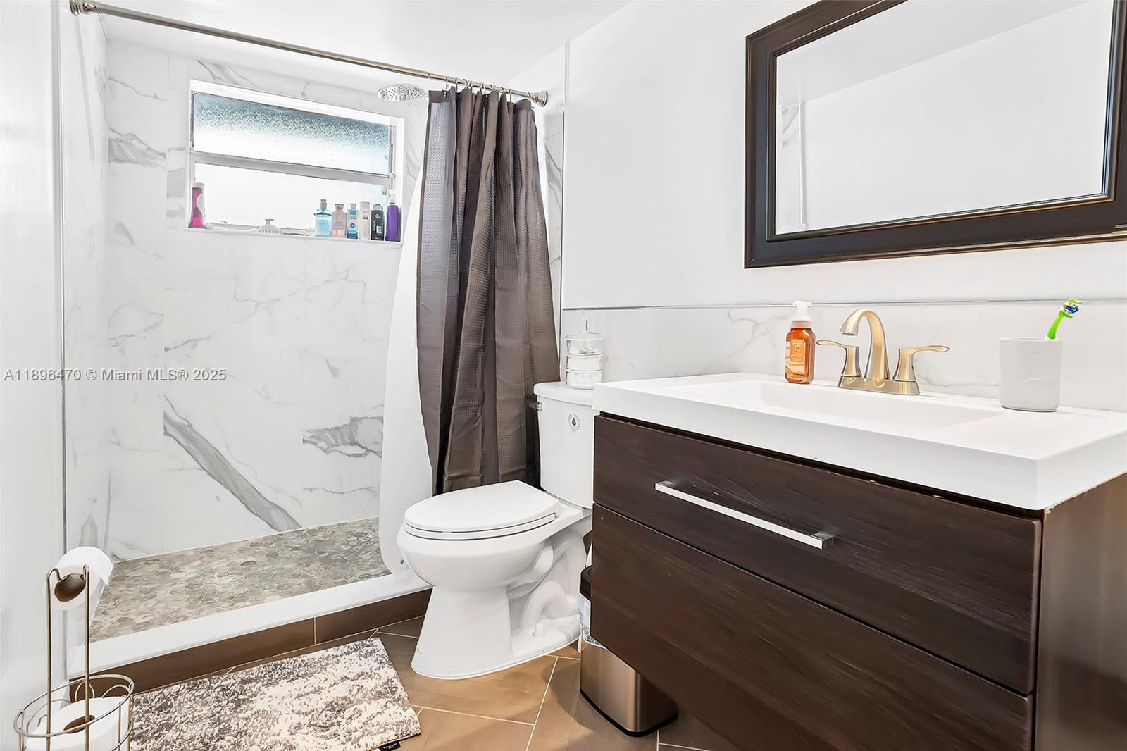 See details 309-2 2 / 2 1317 sq. ft. $ 2025-10-15 0 Photo