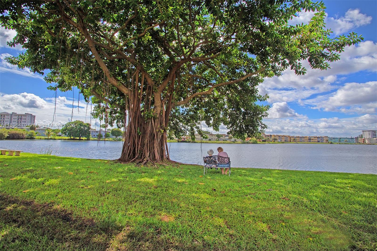See details 309-2 2 / 2 1317 sq. ft. $ 2025-10-15 0 Photo