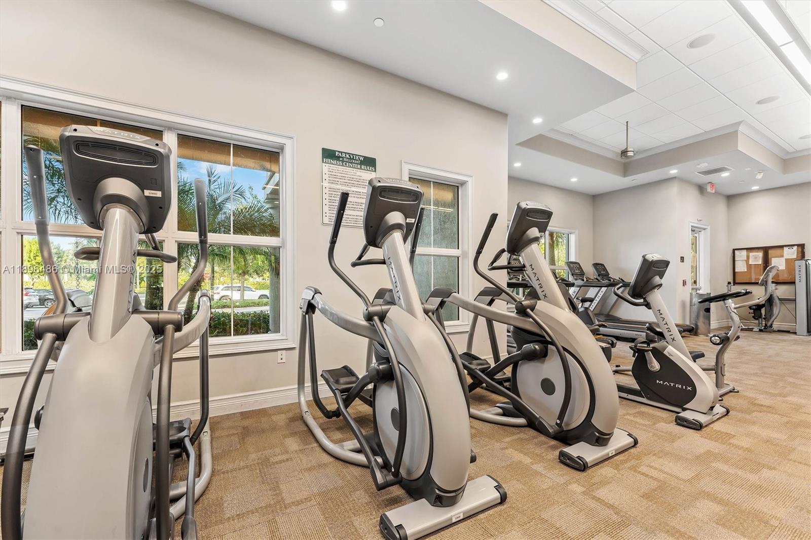 Ver detalles 4434 3 / 3 2220 sq. ft. $ 2025-10-30 0 foto