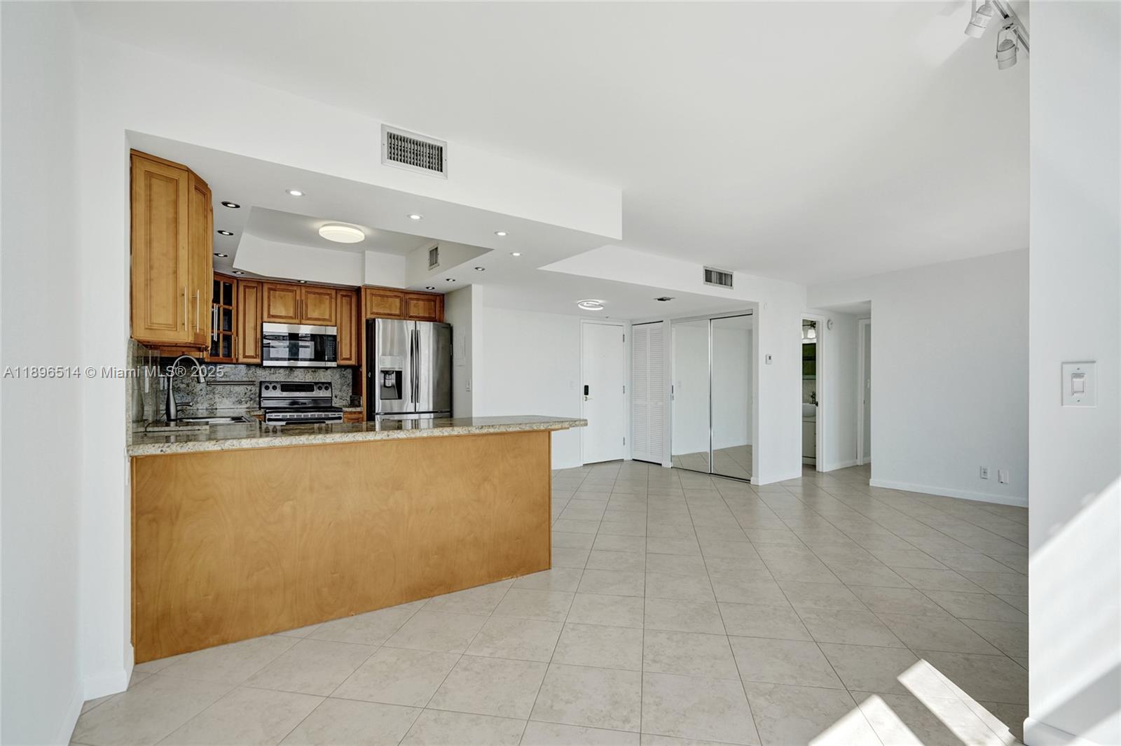 Photo of 2017 Ocean Dr  #1408, Hallandale Beach, Florida, 33009 - 