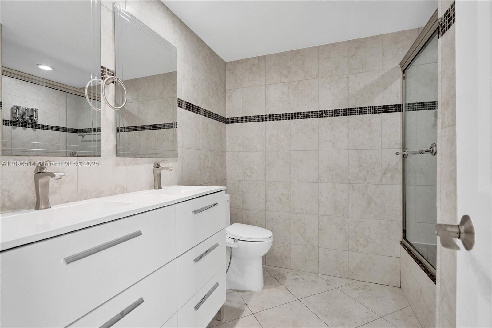 Photo of 2017 Ocean Dr  #1408, Hallandale Beach, Florida, 33009 - 