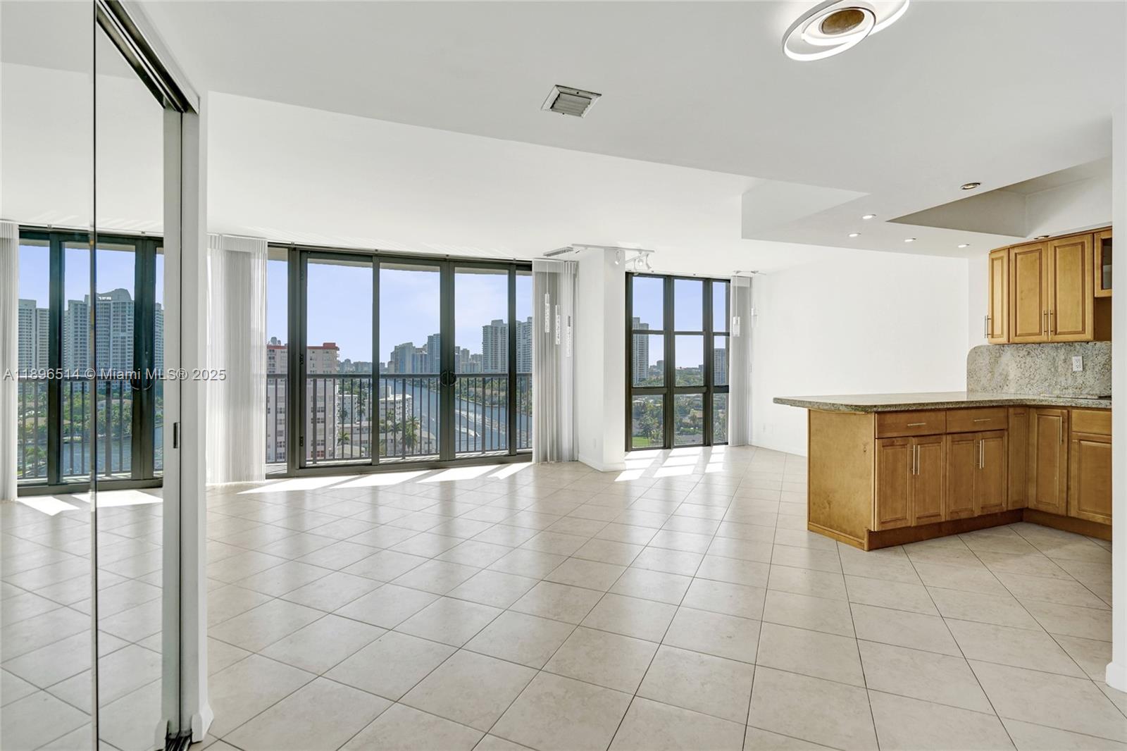 Photo of 2017 Ocean Dr #1408, Hallandale Beach, Florida, 33009 -
