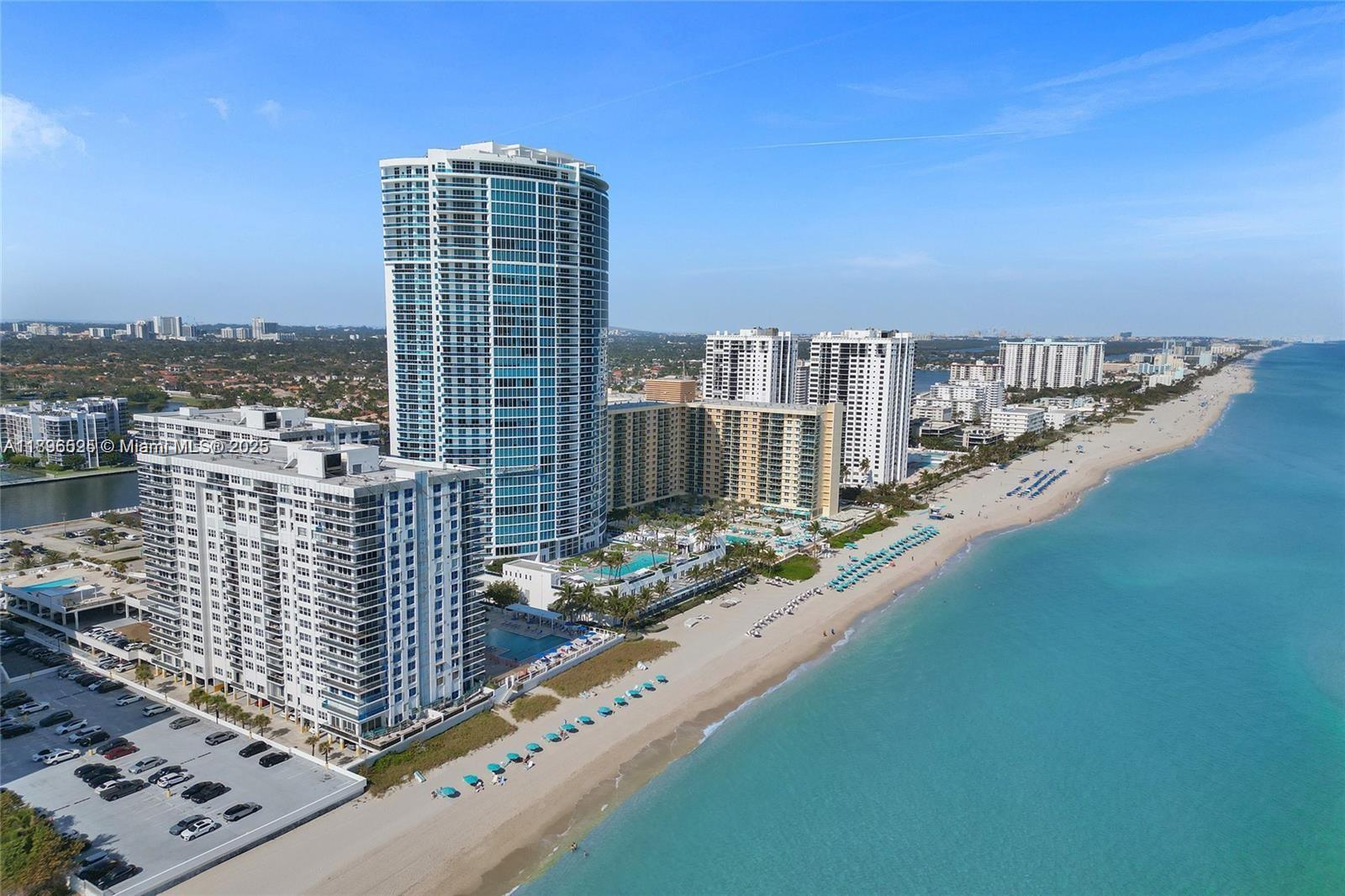 Photo of 2751 Ocean Dr  #208N, Hollywood, Florida, 33019 - 