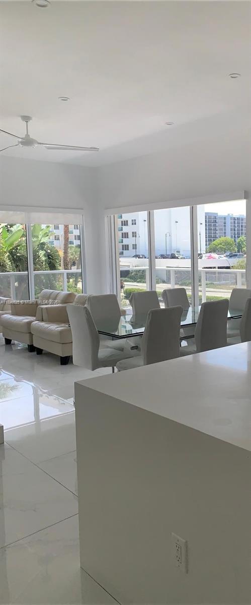 Photo of 2751 Ocean Dr  #208N, Hollywood, Florida, 33019 - 