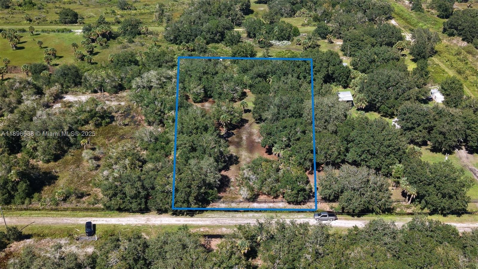 See details / sq. ft. $ 2025-10-15 0 Photo