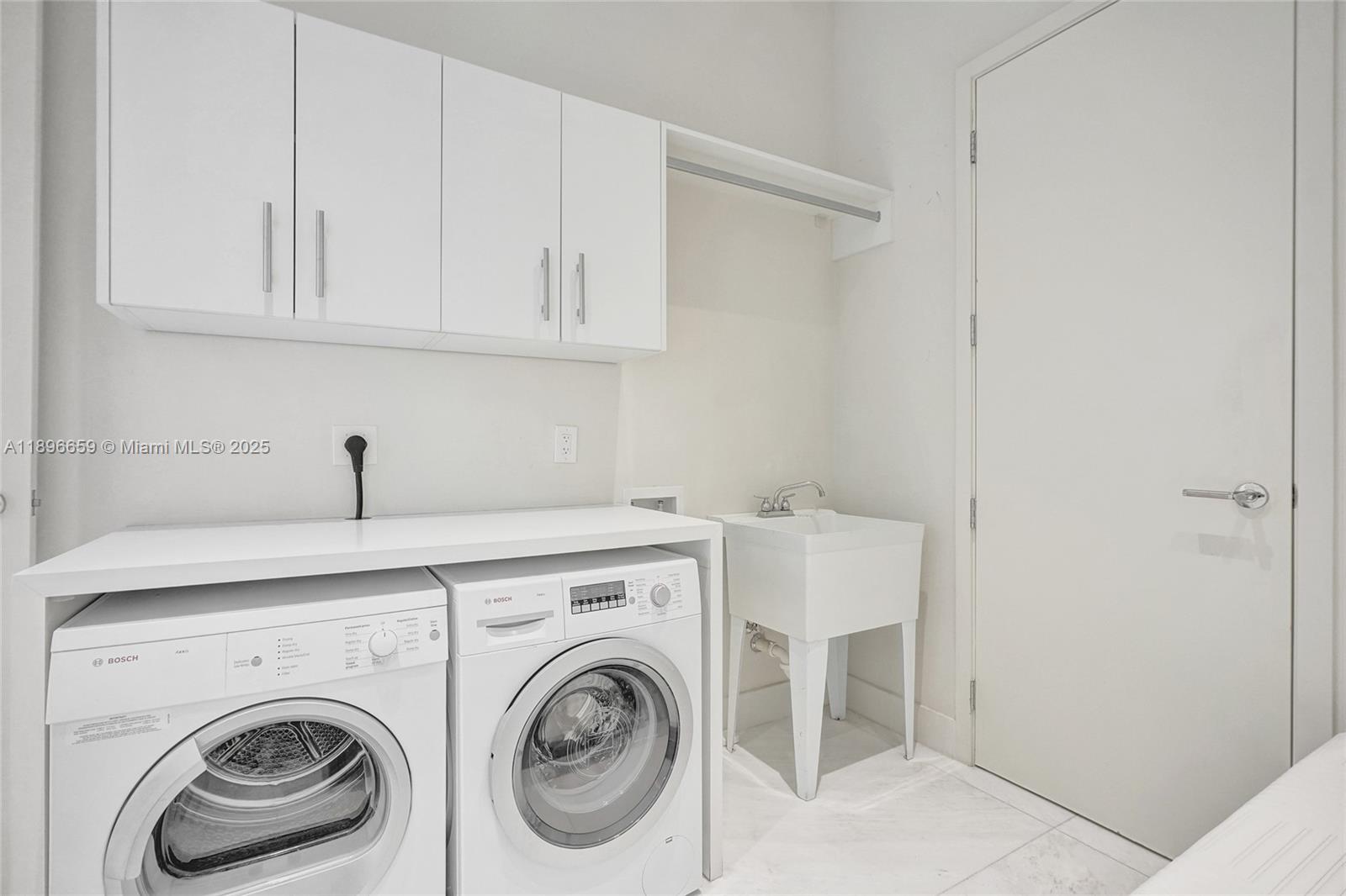 Photo of 17475 Collins Ave  #2302, Sunny Isles Beach, Florida, 33160 -
