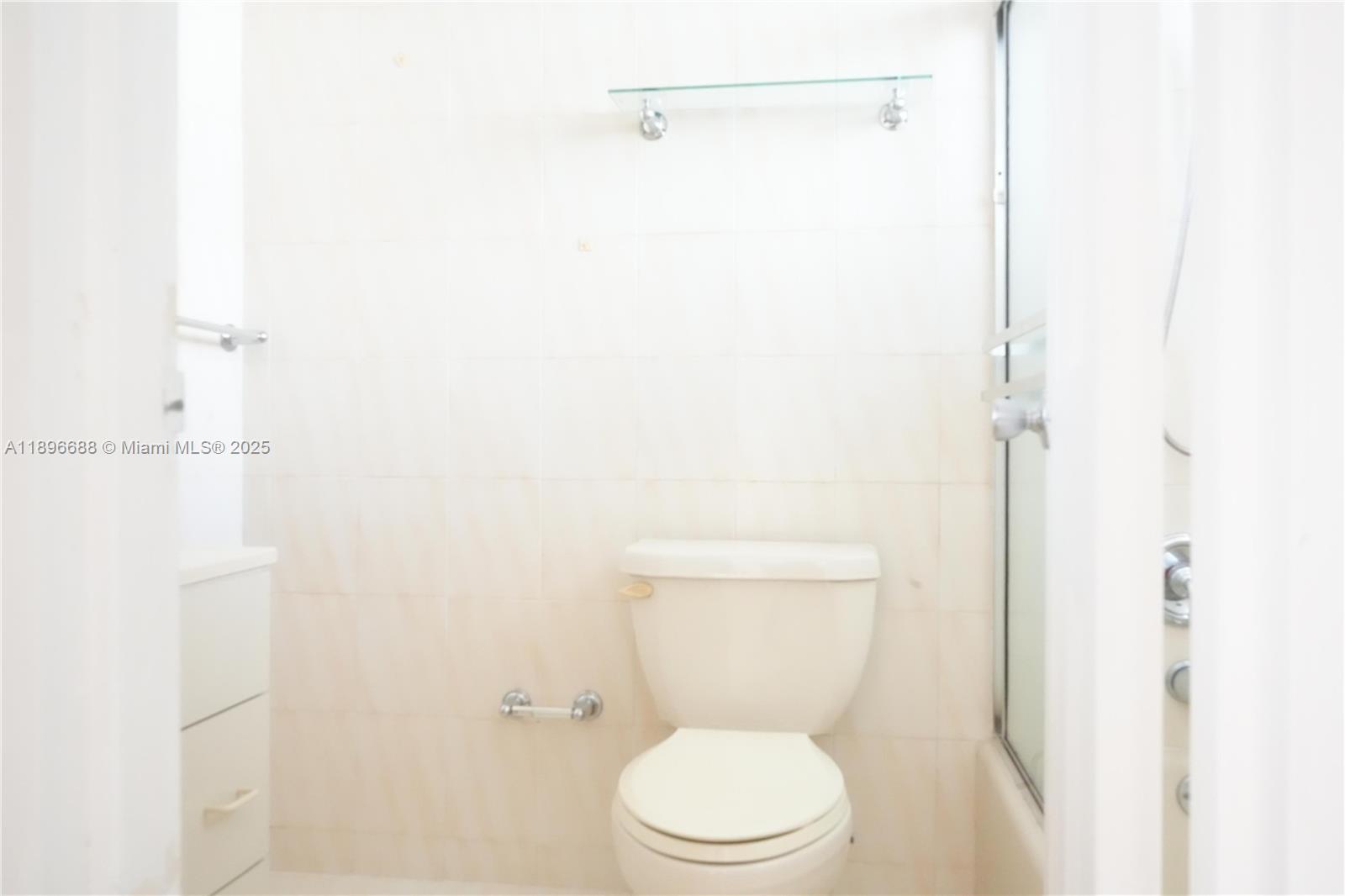 5F 1 / 1 791 sq. ft. $ 2025-10-15 0 Photo