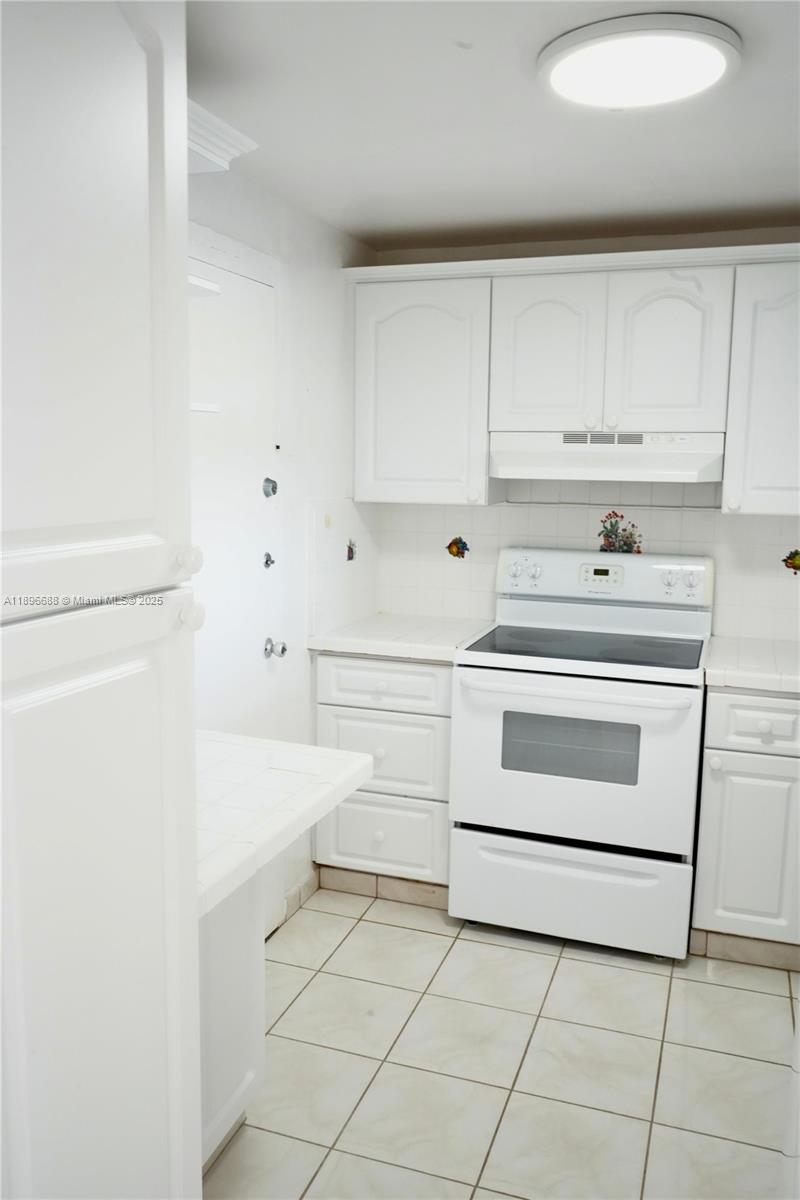 5F 1 / 1 791 sq. ft. $ 2025-10-15 0 Photo