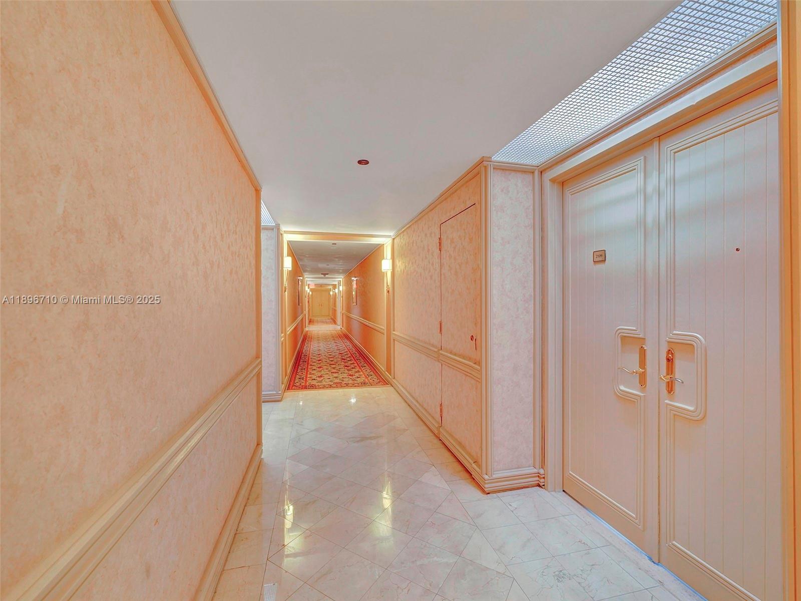 Photo of 20281 Country Club Dr  #2109, Aventura, Florida, 33180 - 