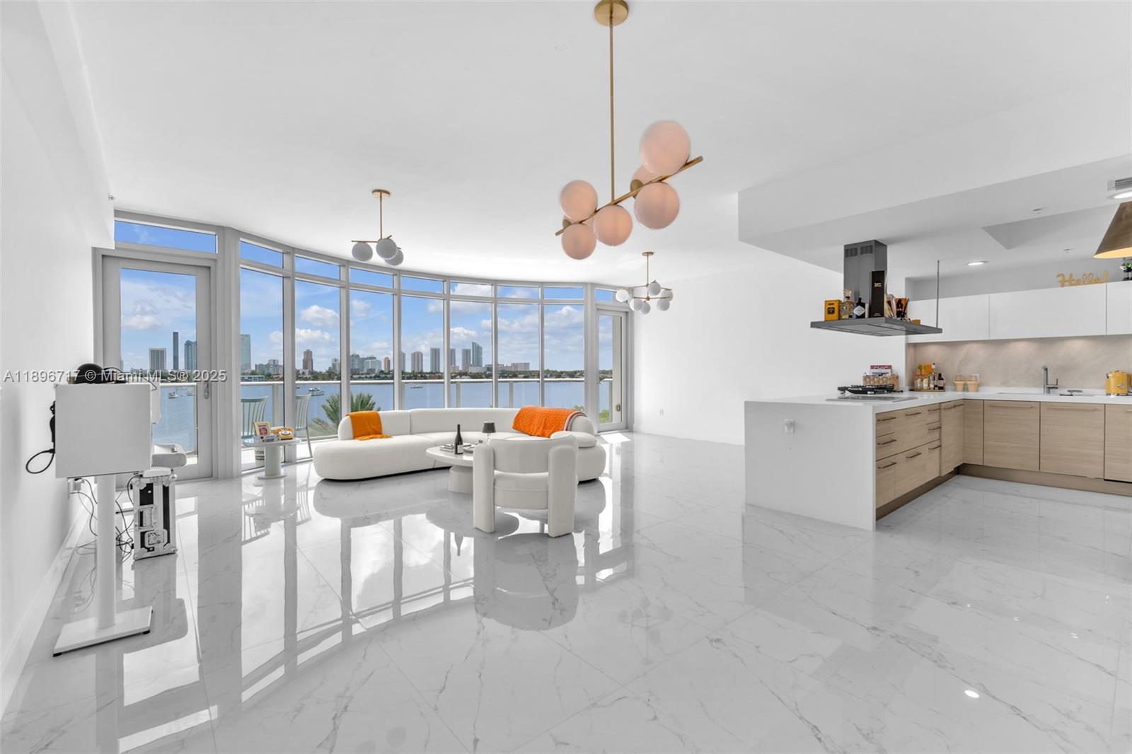 Photo of 17111 Biscayne Blvd  #411, North Miami Beach, Florida, 33160 -