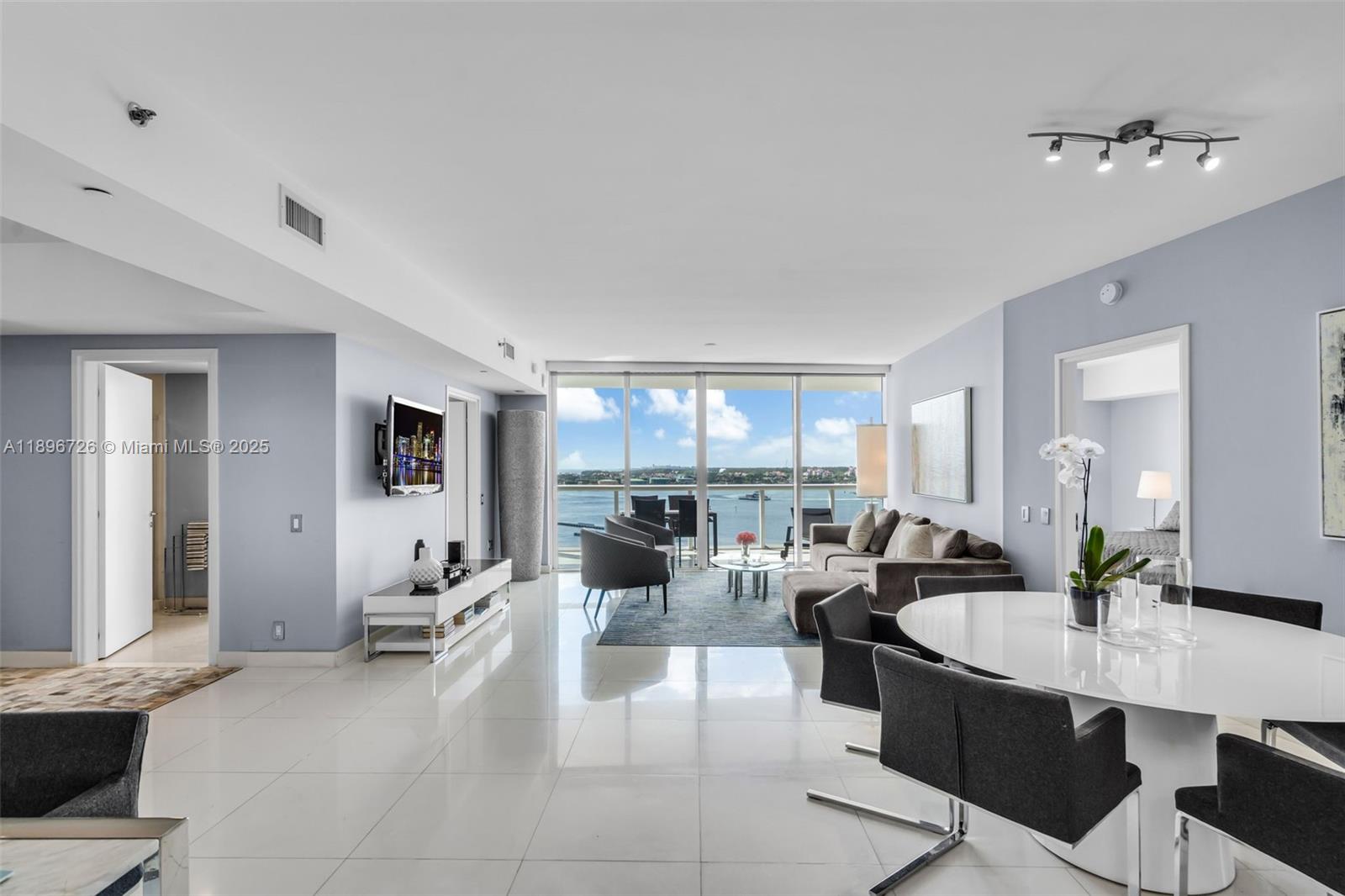 Photo of 450 Alton Rd #1205, Miami Beach, Florida, 33139 -
