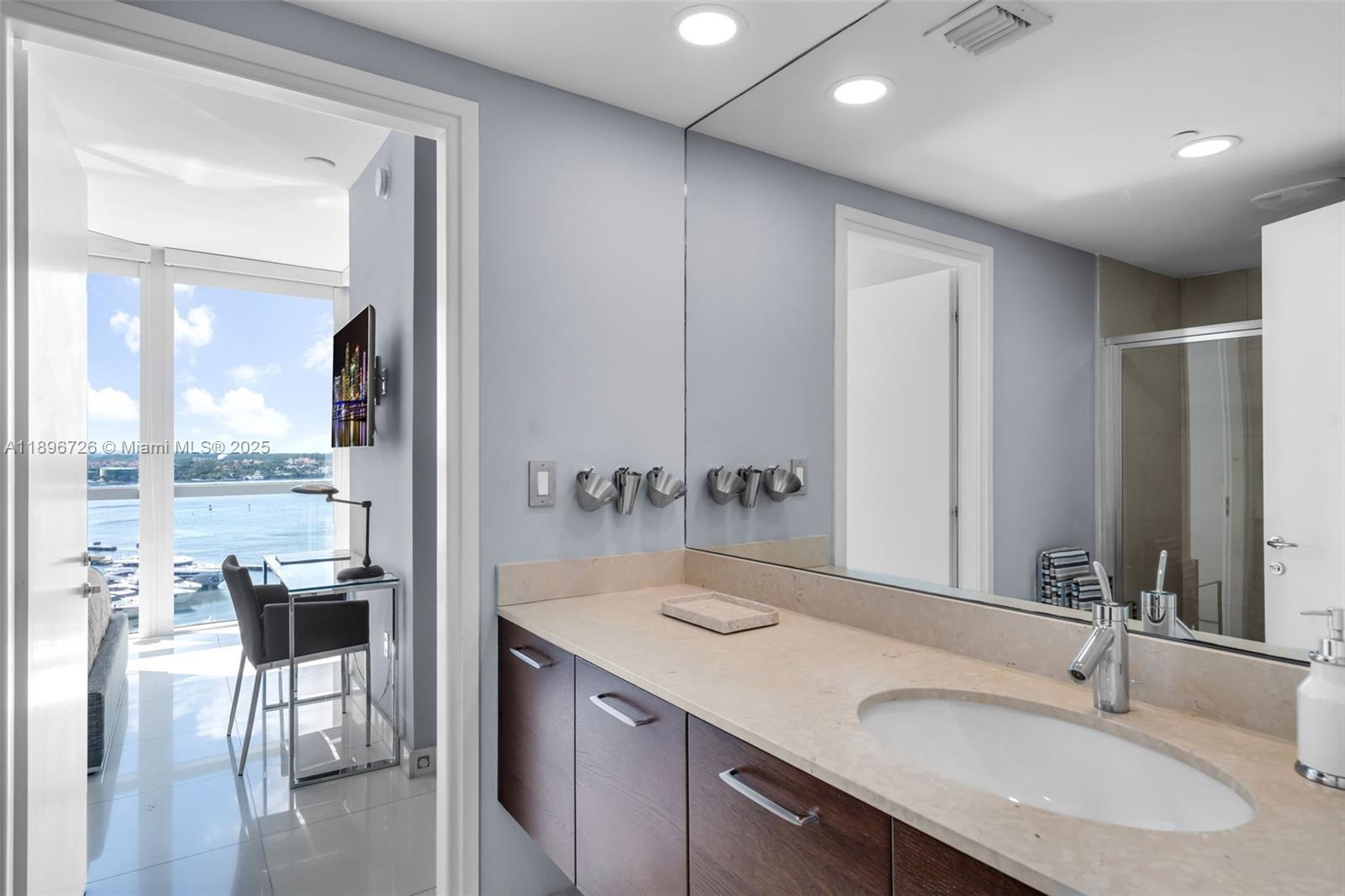 Photo of 450 Alton Rd  #1205, Miami Beach, Florida, 33139 - 