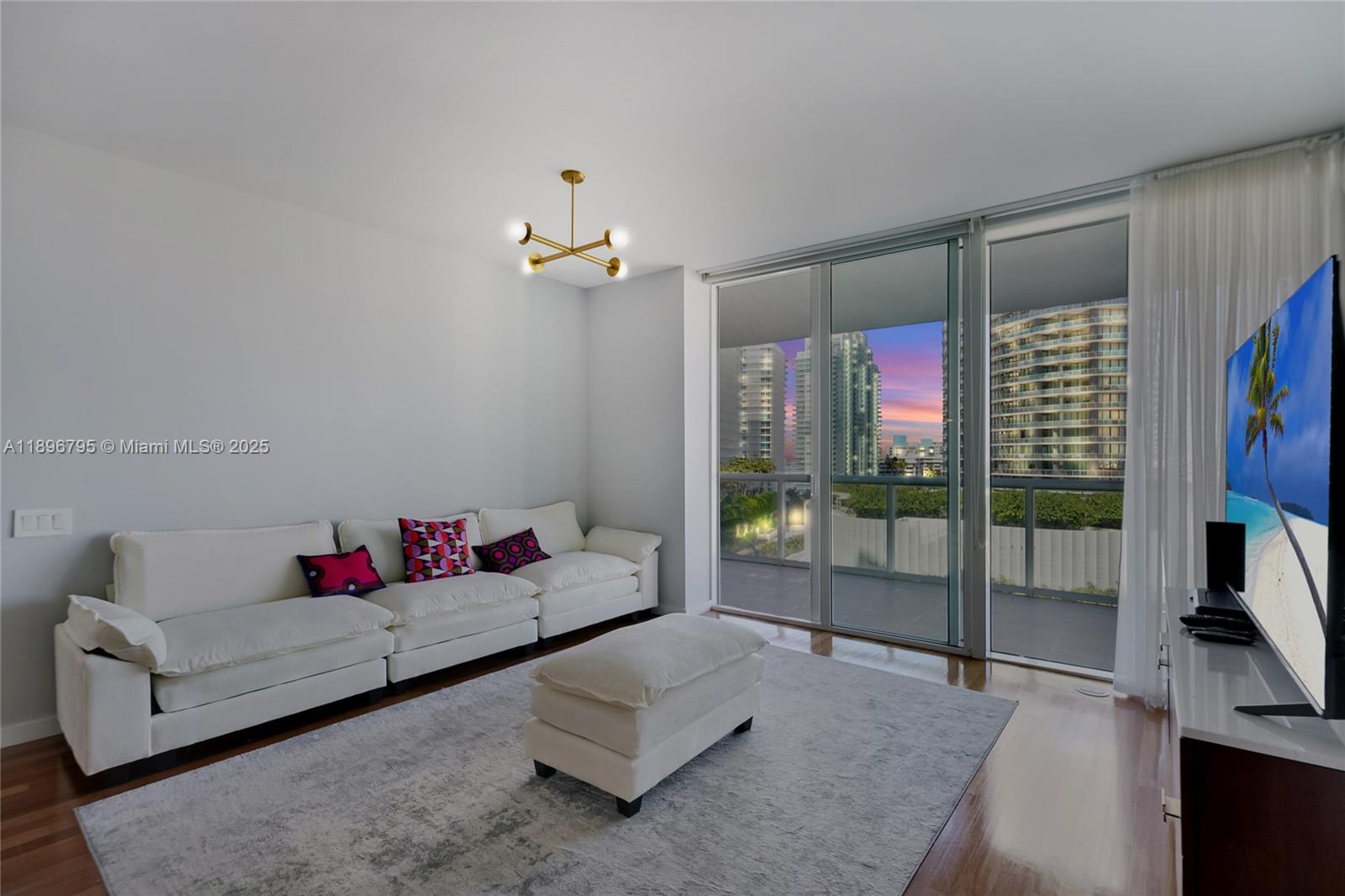 Photo of 450 Alton Rd  #906, Miami Beach, Florida, 33139 - 