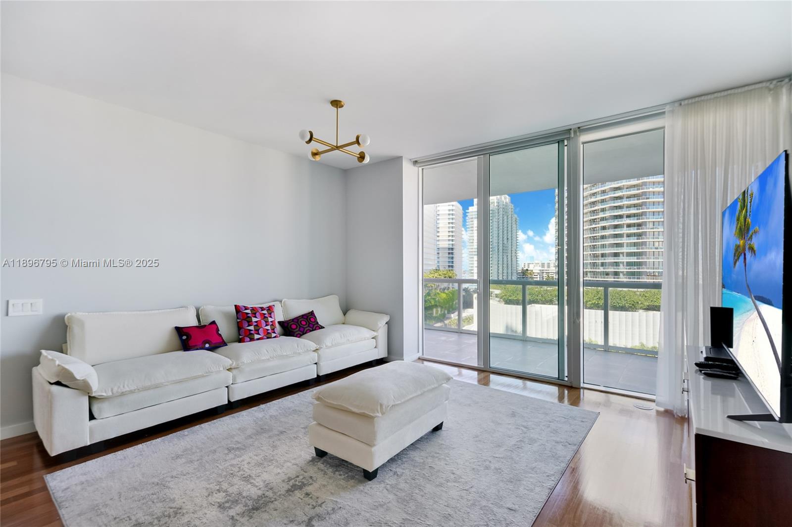 Photo of 450 Alton Rd  #906, Miami Beach, Florida, 33139 - 