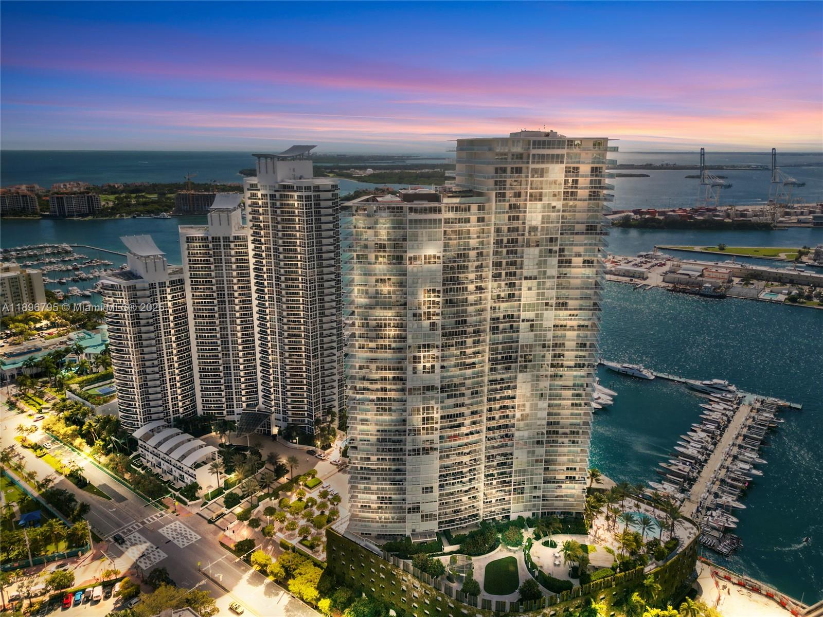 Photo of 450 Alton Rd  #906, Miami Beach, Florida, 33139 - 
