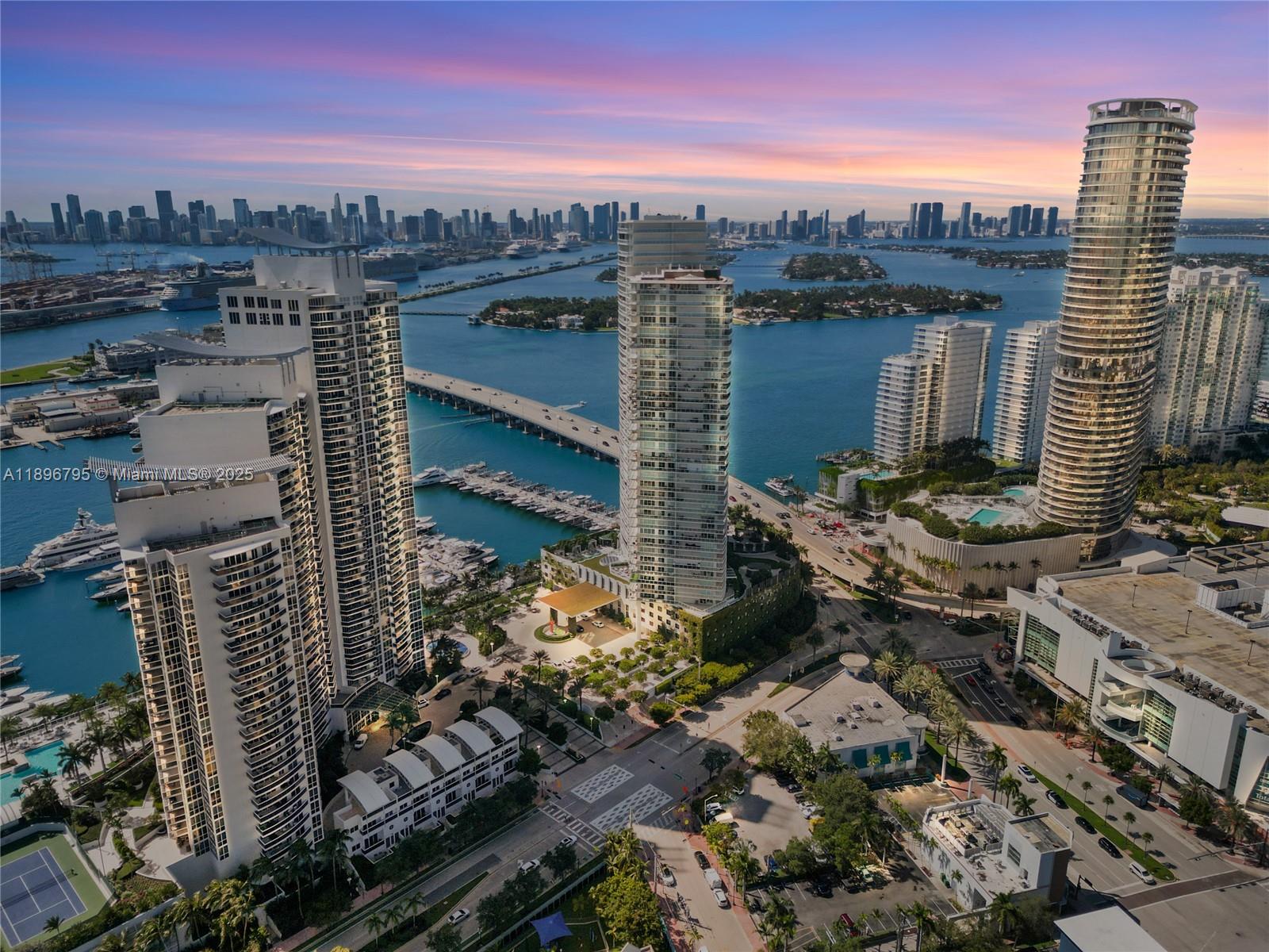 Photo of 450 Alton Rd  #906, Miami Beach, Florida, 33139 - 