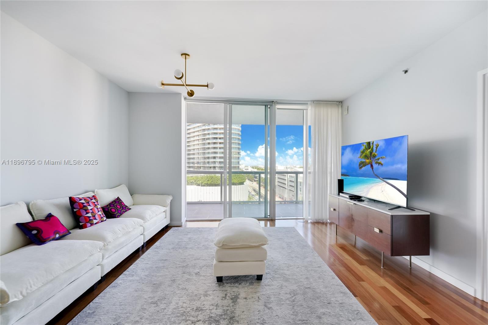 Photo of 450 Alton Rd  #906, Miami Beach, Florida, 33139 - 