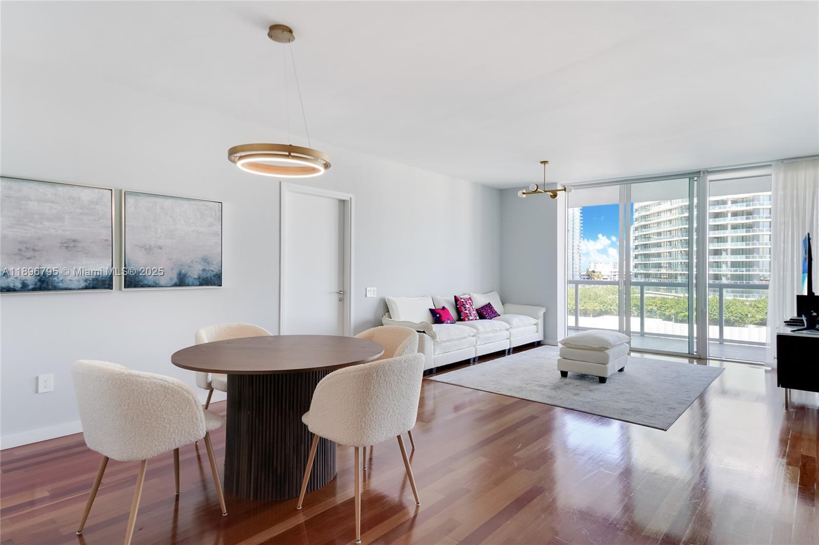 Photo of 450 Alton Rd  #906, Miami Beach, Florida, 33139 - 