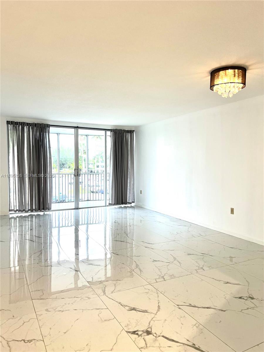 307-3 1 / 1 909 sq. ft. $ 2026-01-08 0 Photo