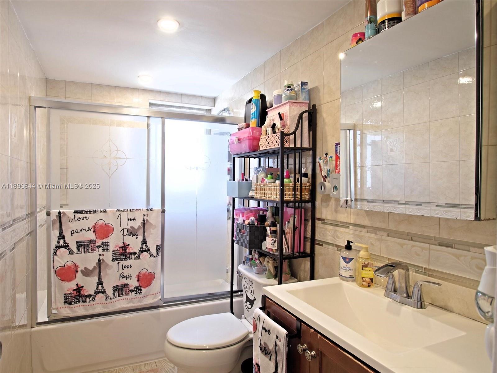 Photo of 420 12th Ave  #401, Hallandale Beach, Florida, 33009 - 