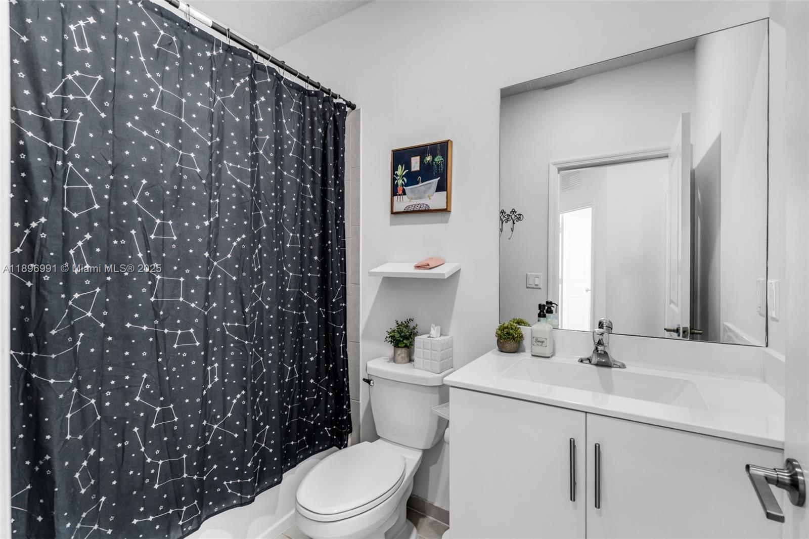 See details 2659 3 / 3 1695 sq. ft. $ 2025-11-07 0 Photo