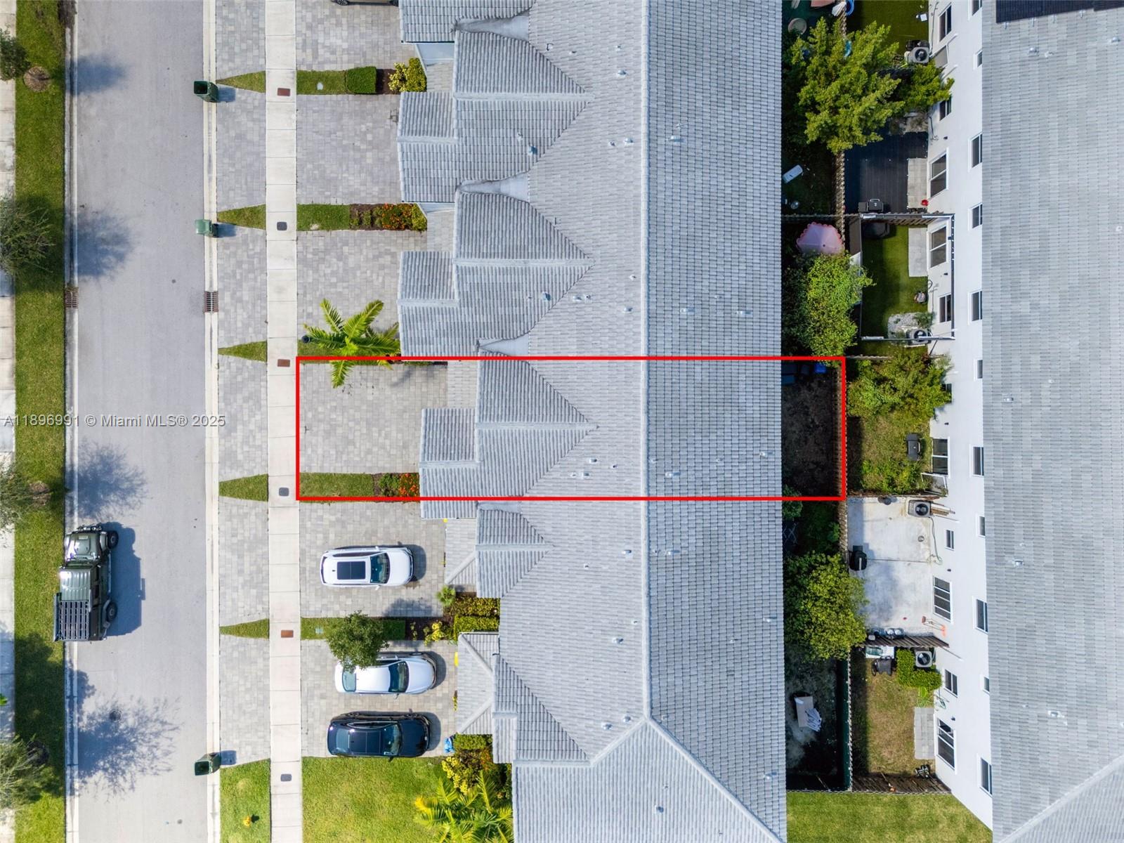 See details 2659 3 / 3 1695 sq. ft. $ 2025-11-07 0 Photo