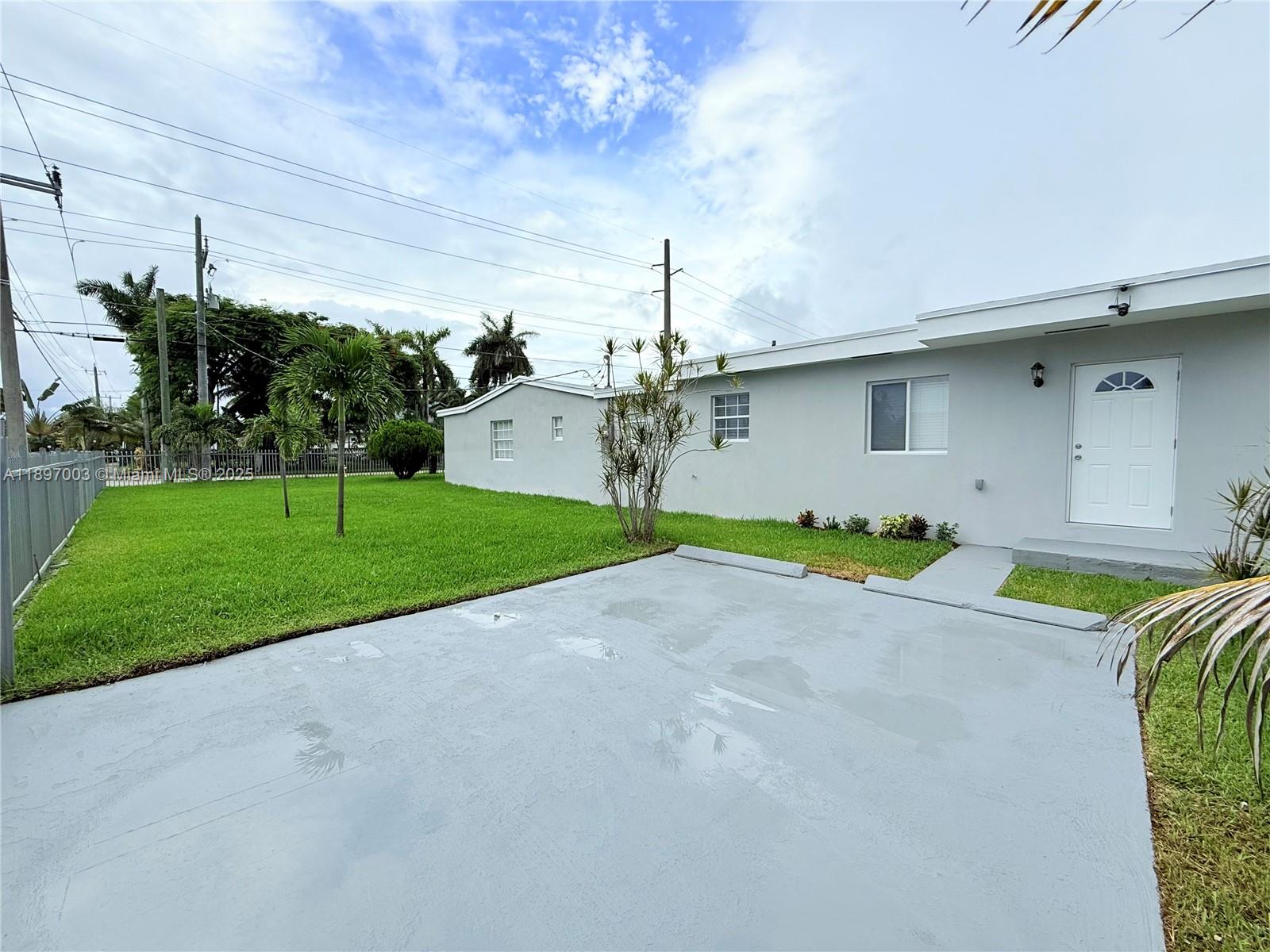 See details / 2022 sq. ft. $ 2025-10-15 0 Photo