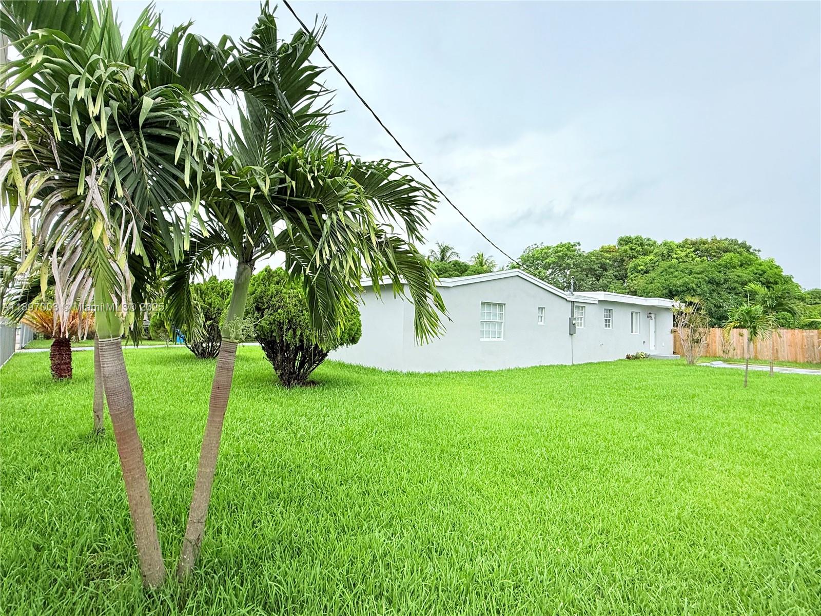 See details / 2022 sq. ft. $ 2025-10-15 0 Photo