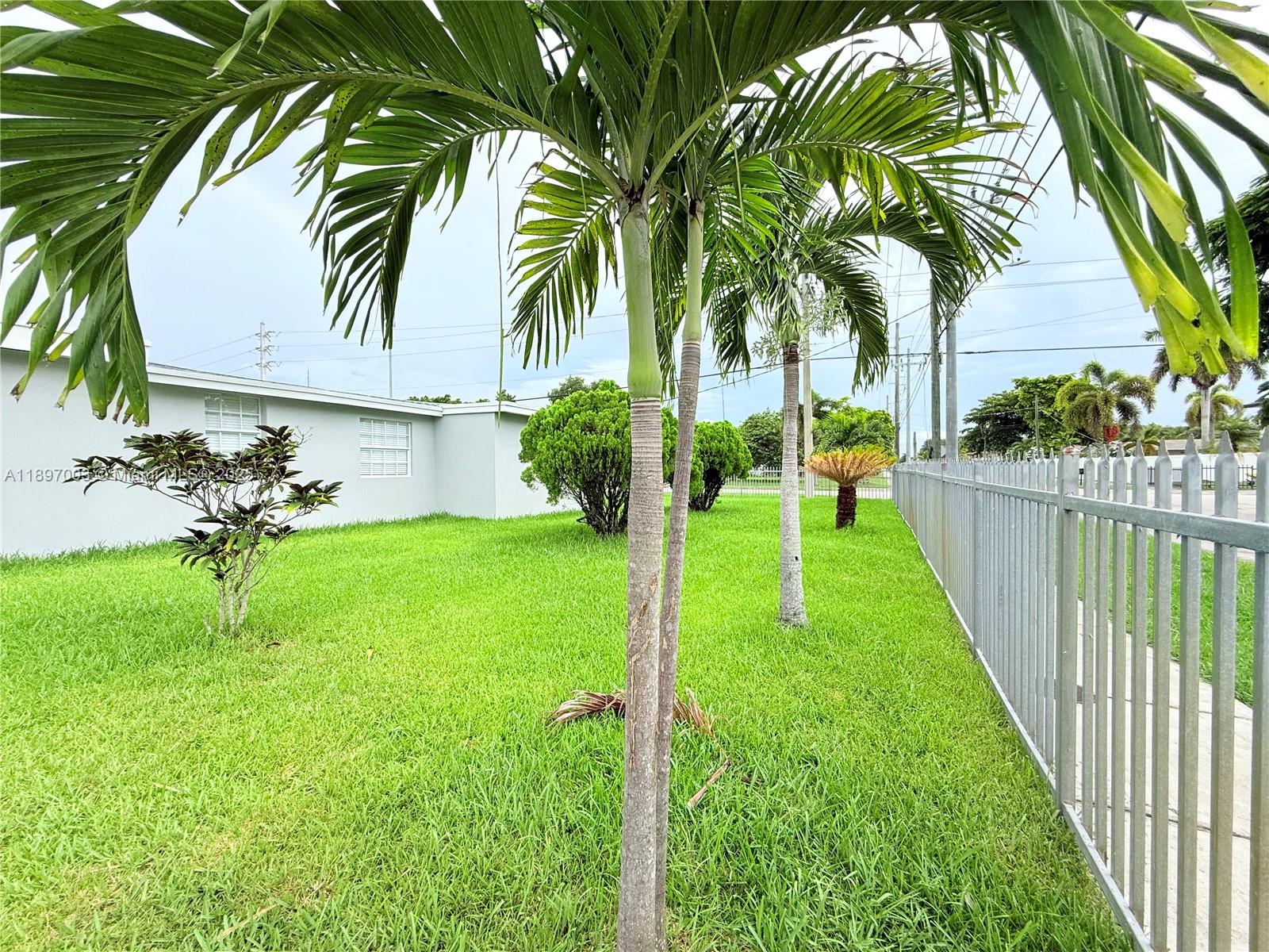 See details / 2022 sq. ft. $ 2025-10-15 0 Photo