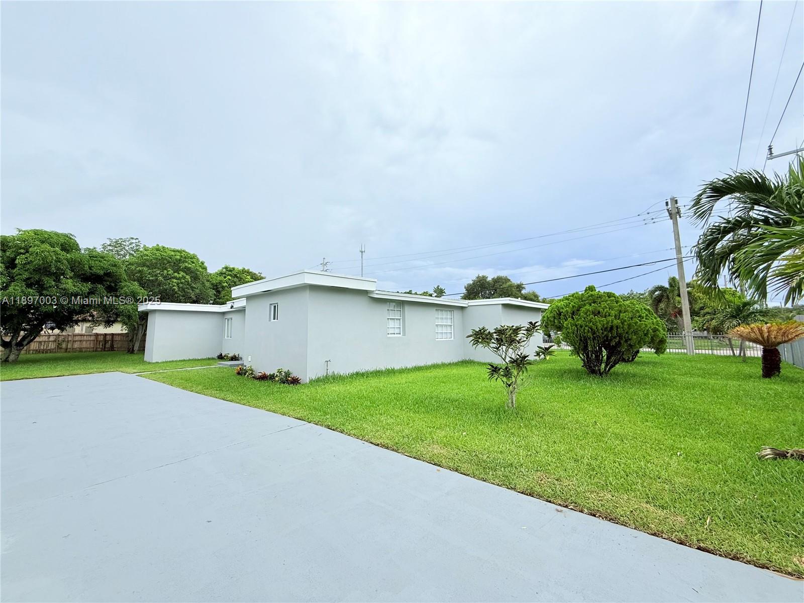 See details / 2022 sq. ft. $ 2025-10-15 0 Photo