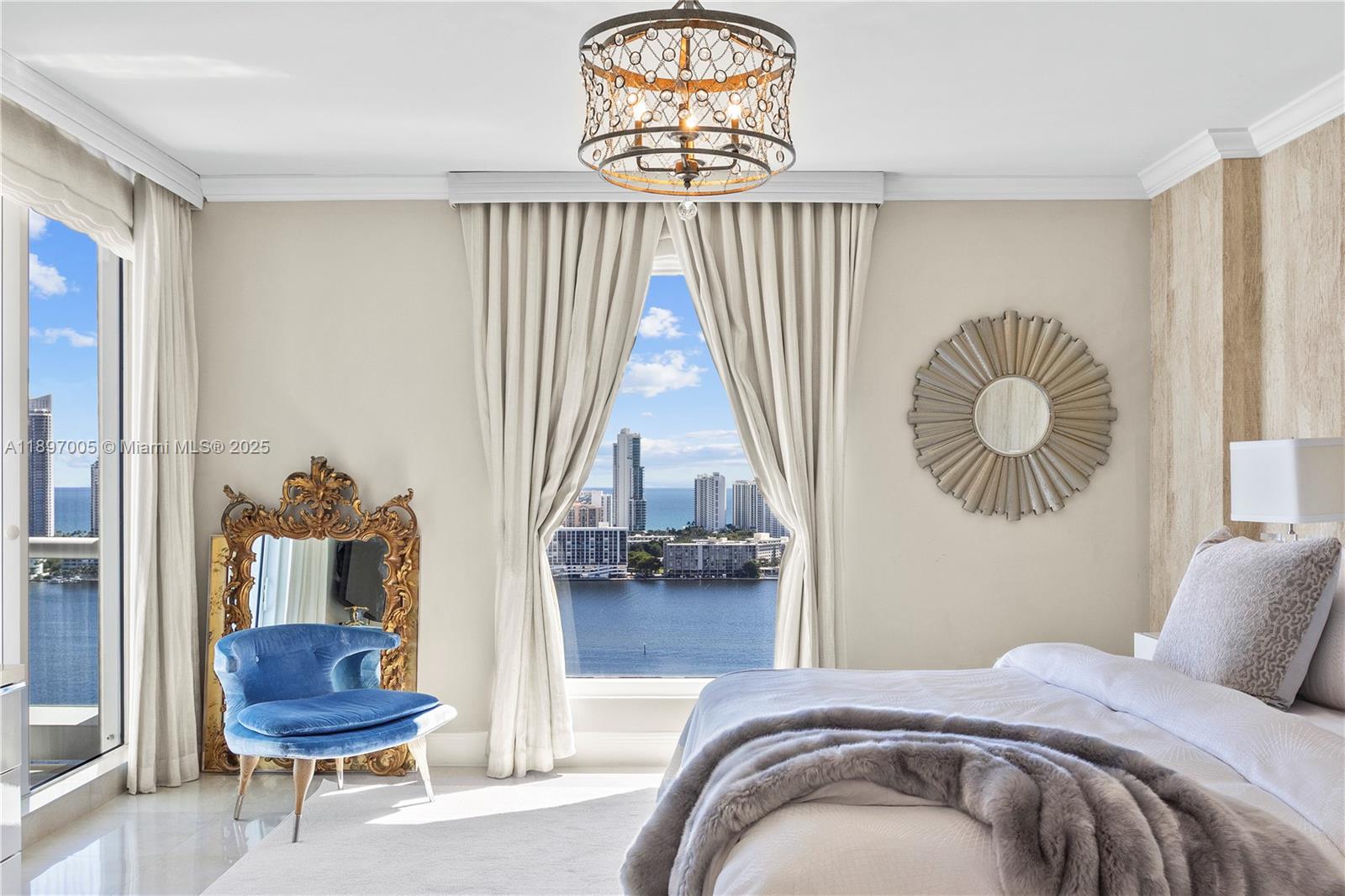 See details 2507 3 / 4 2840 sq. ft. $ 2025-10-15 0 Photo