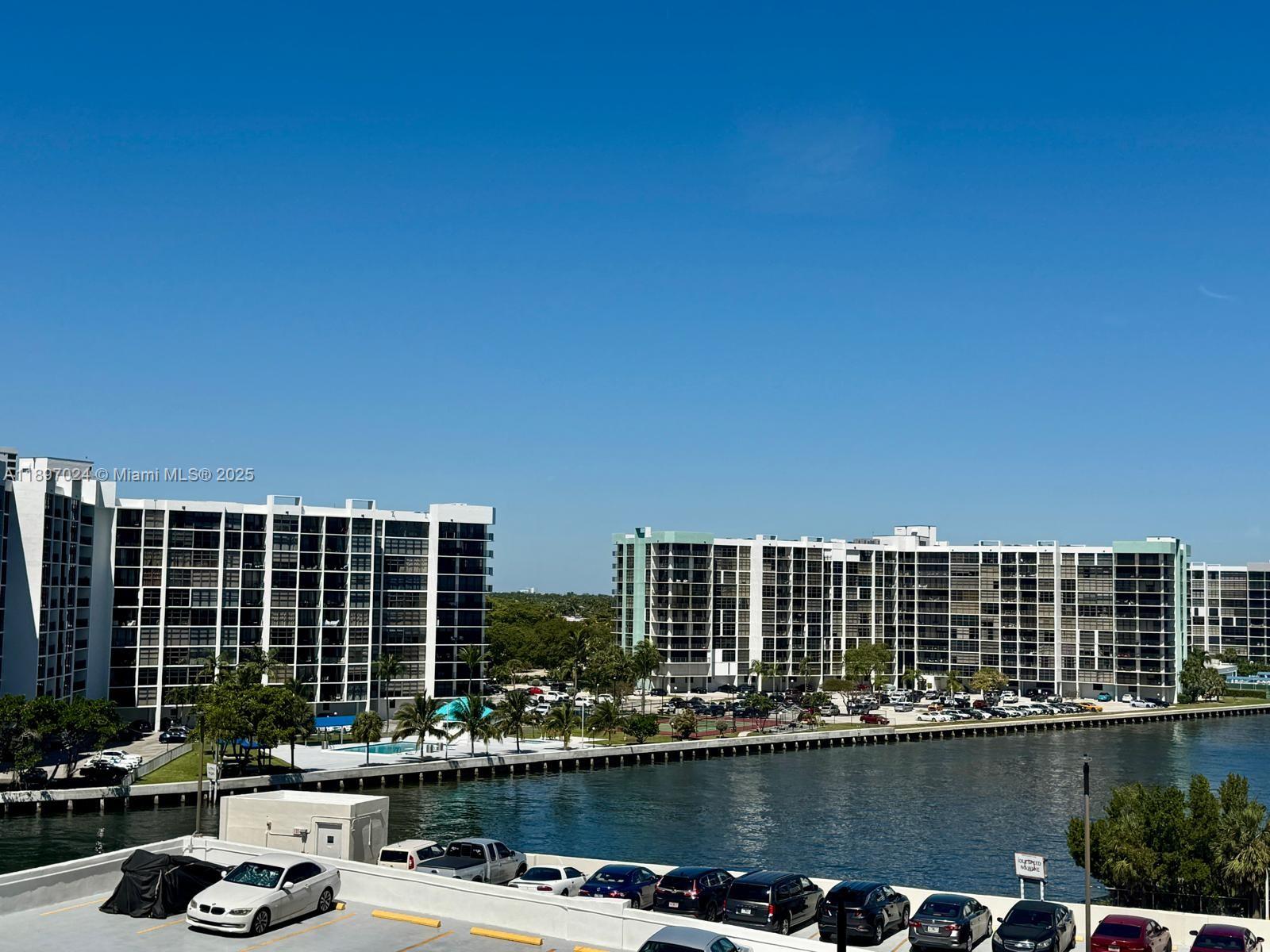 Photo of 3800 Ocean Dr  #604, Hollywood, Florida, 33019 - 