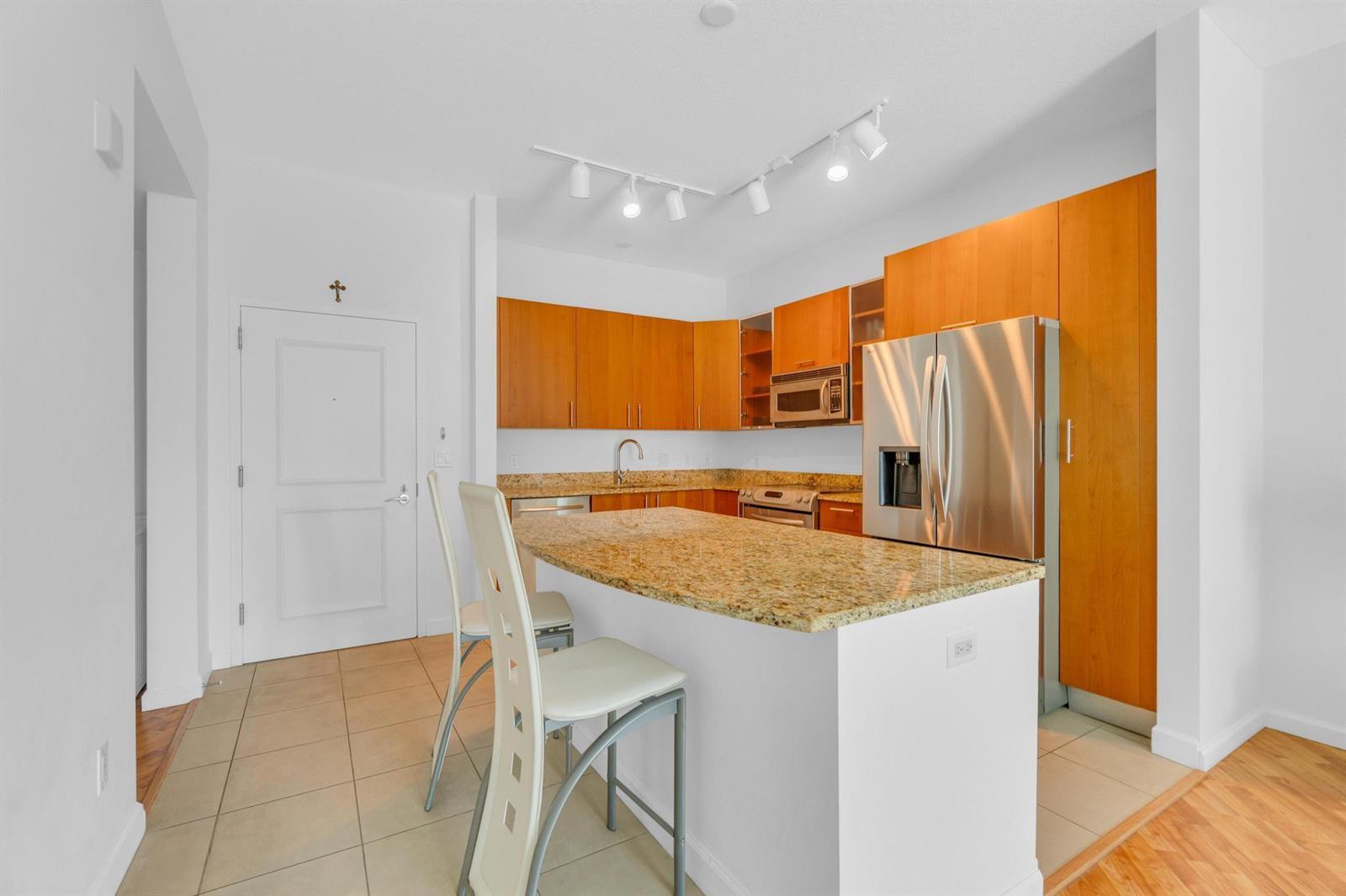 Photo of 1945 Ocean #502, Hallandale Beach, Florida, 33009 - Photo 14