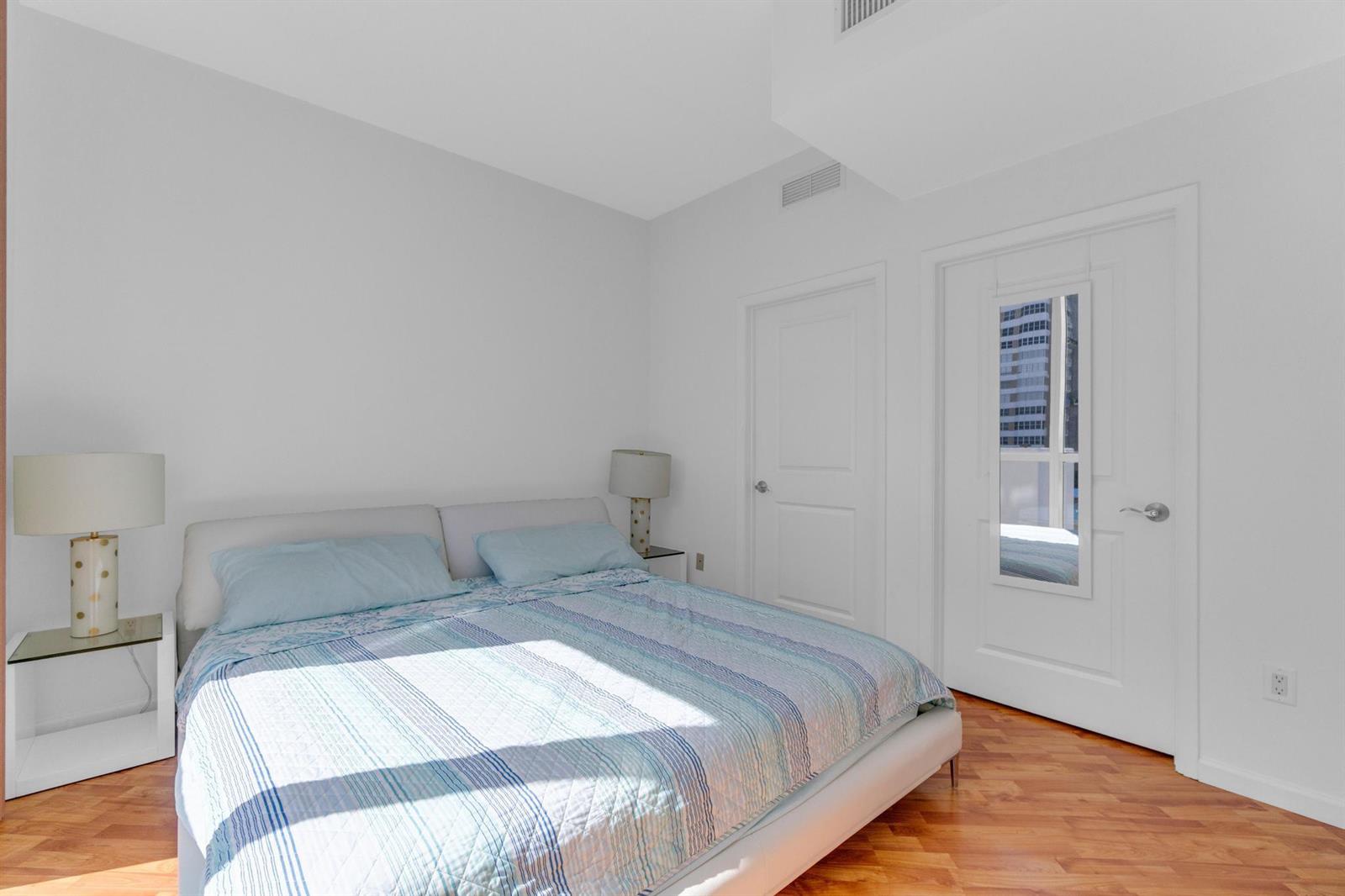 Photo of 1945 Ocean #502, Hallandale Beach, Florida, 33009 - Photo 16