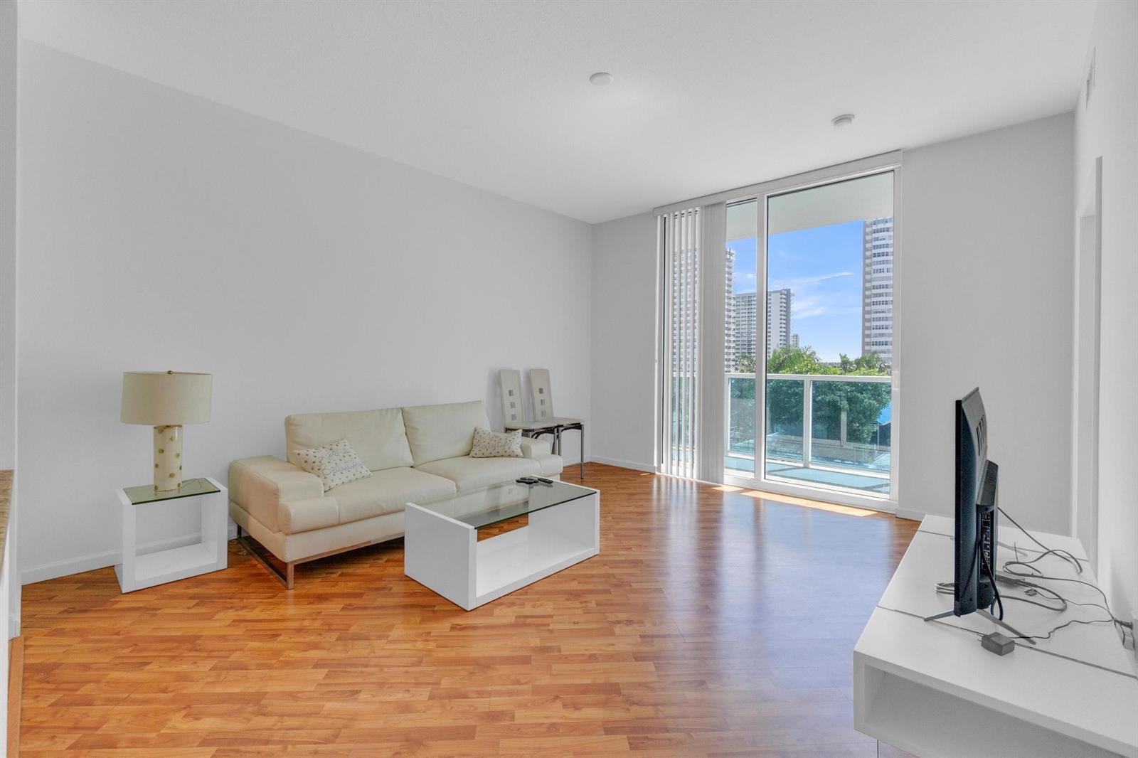 Photo of 1945 Ocean #502, Hallandale Beach, Florida, 33009 - Photo 6