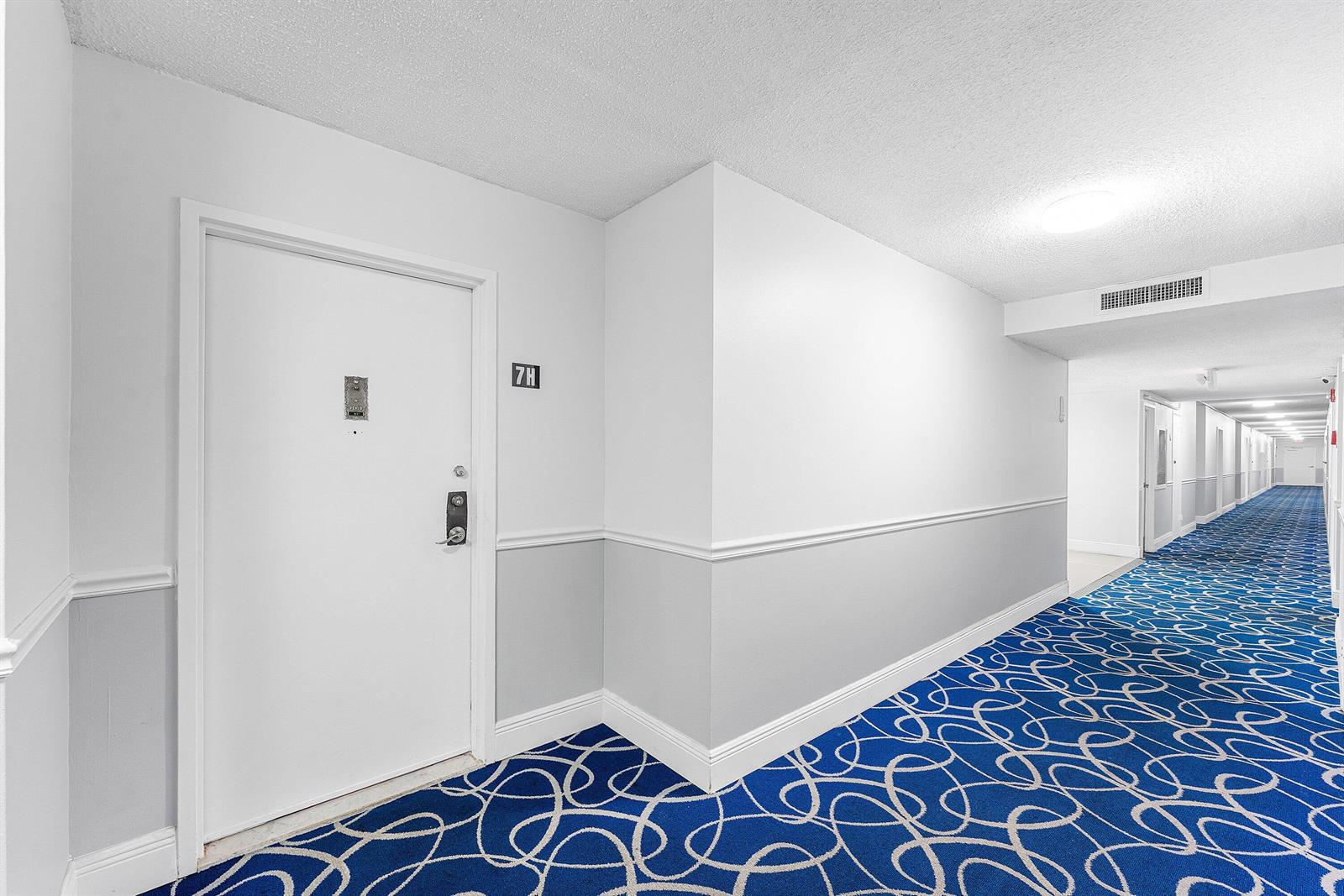 Photo of 1600 Ocean  #7h, Hollywood, Florida, 33019 - 028-1600SouthOceanDrive-7H-Hollywood-FL-