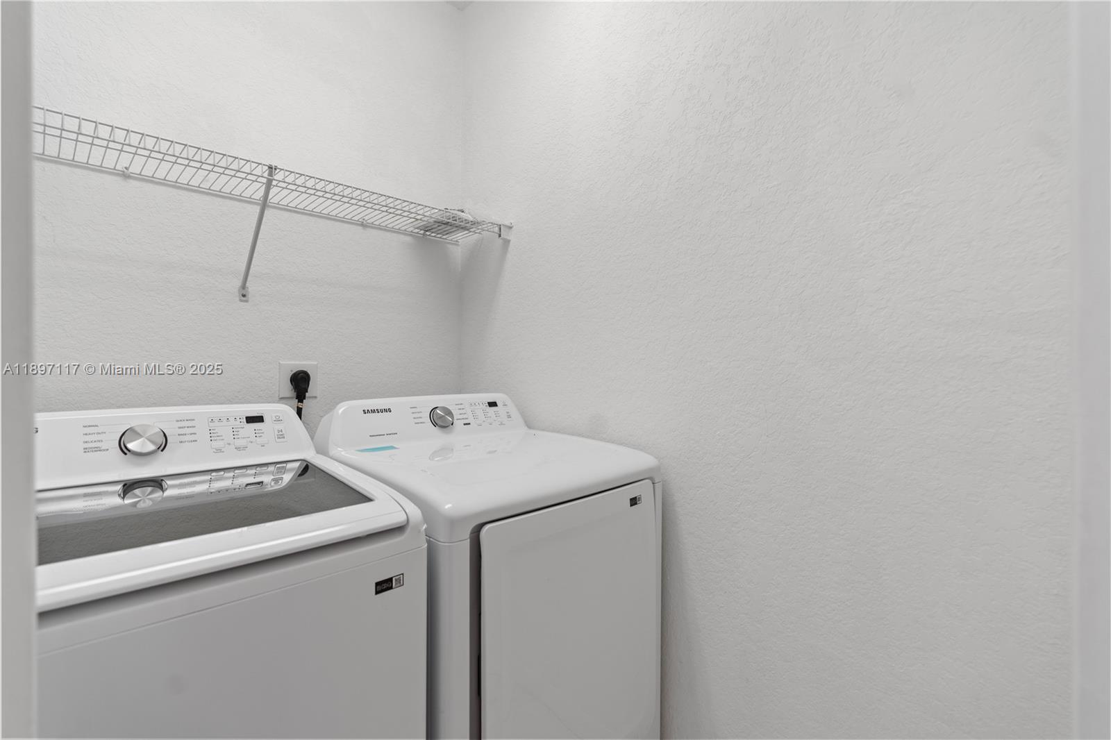 Photo of 21396 Marina Cove Cir (21396), Aventura, Florida, 33180 -