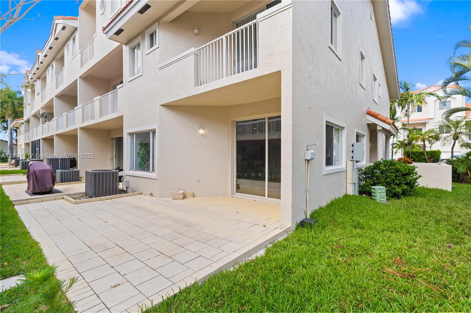 Photo of 21396 Marina Cove Cir (21396), Aventura, Florida, 33180 -