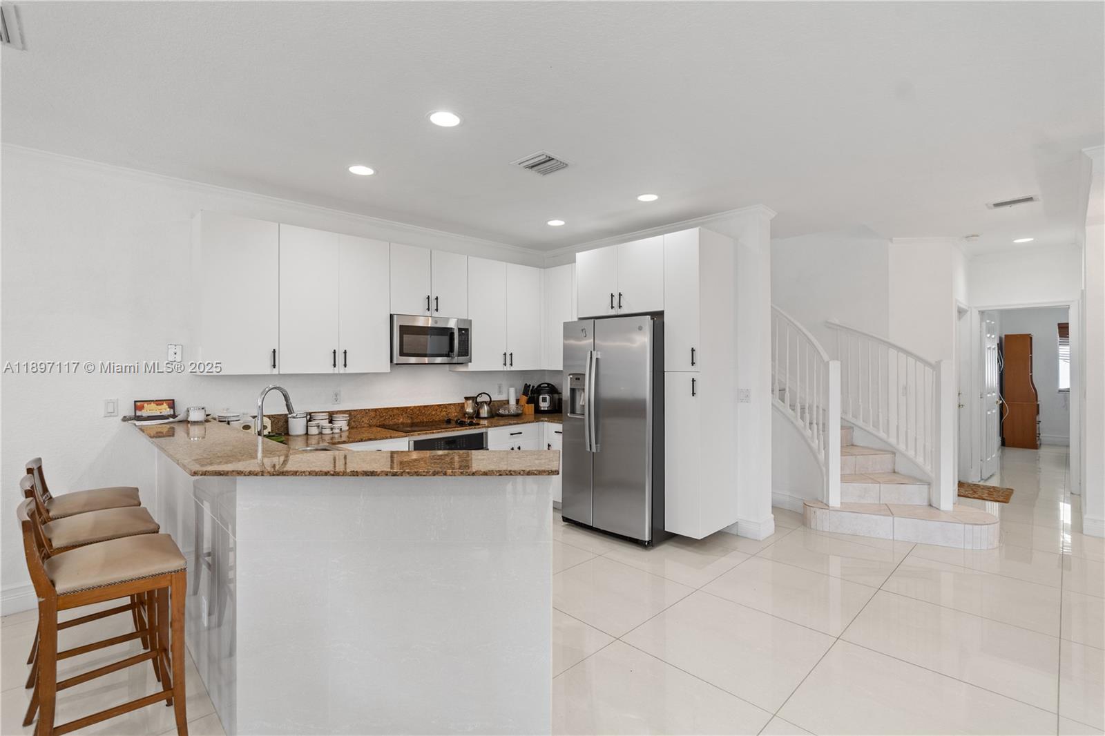 Photo of 21396 Marina Cove Cir (21396), Aventura, Florida, 33180 -