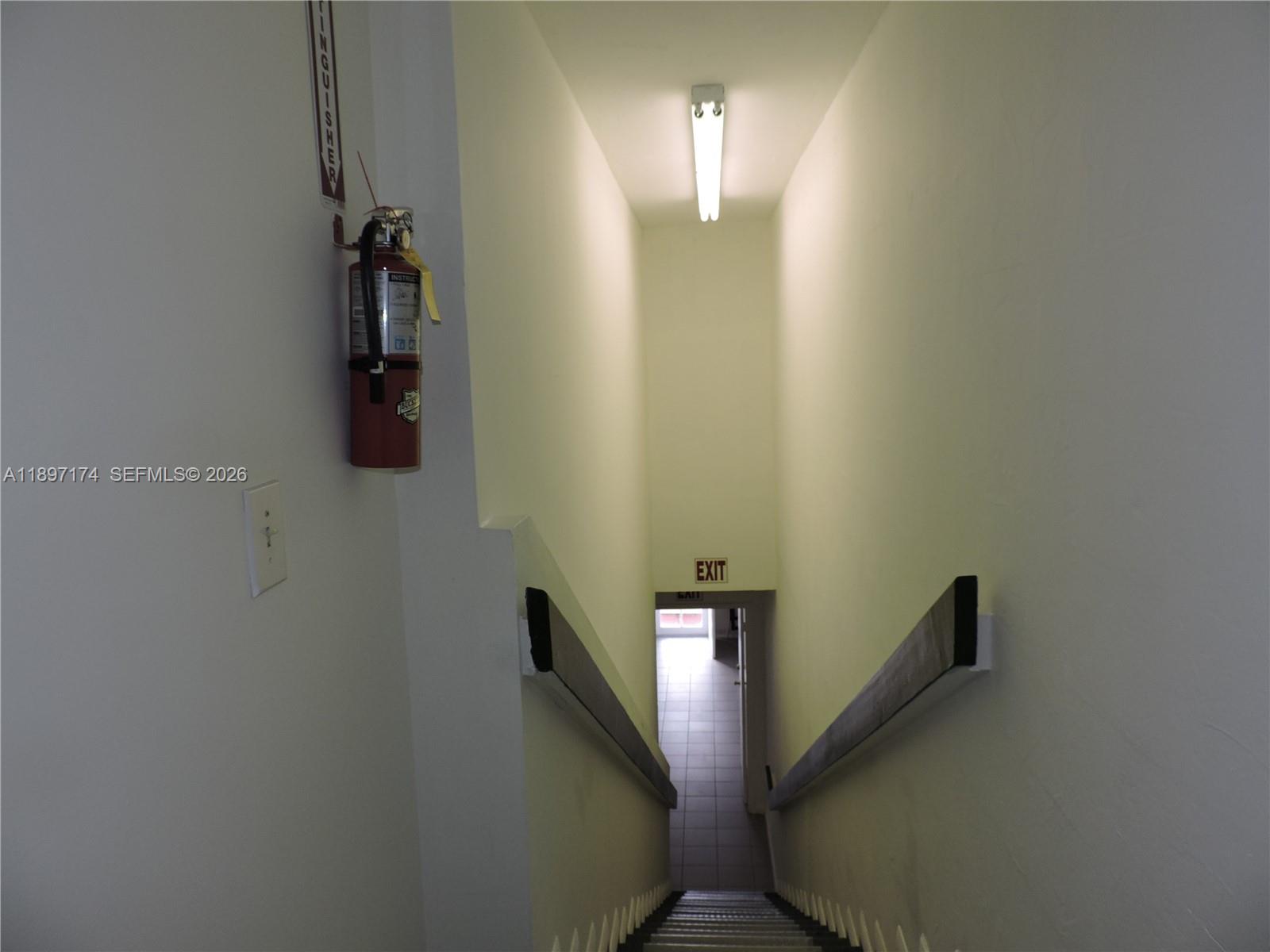 E106  /   sq. ft. $ 2026-01-06 0 Photo