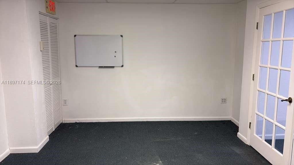 See details E106 / sq. ft. $ 2026-02-18 0 Photo