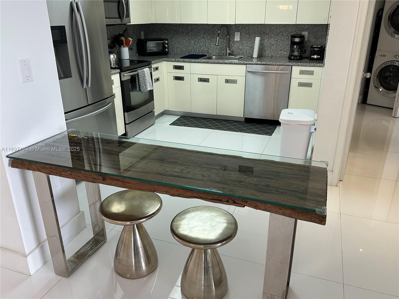 Photo of 3530 Mystic Pointe Dr  #3204, Aventura, Florida, 33180 - 