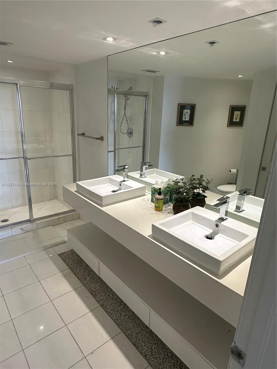 Photo of 3530 Mystic Pointe Dr  #3204, Aventura, Florida, 33180 - 