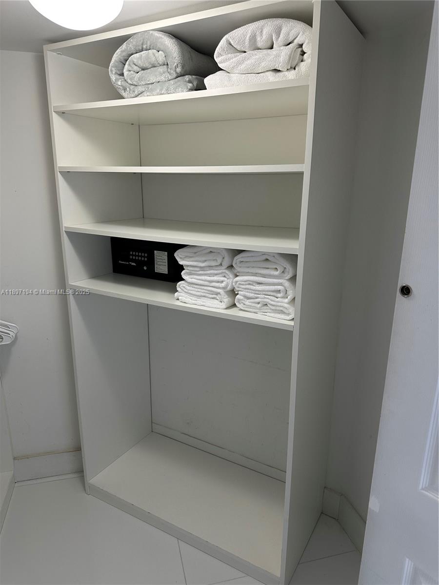 Photo of 3530 Mystic Pointe Dr  #3204, Aventura, Florida, 33180 - 