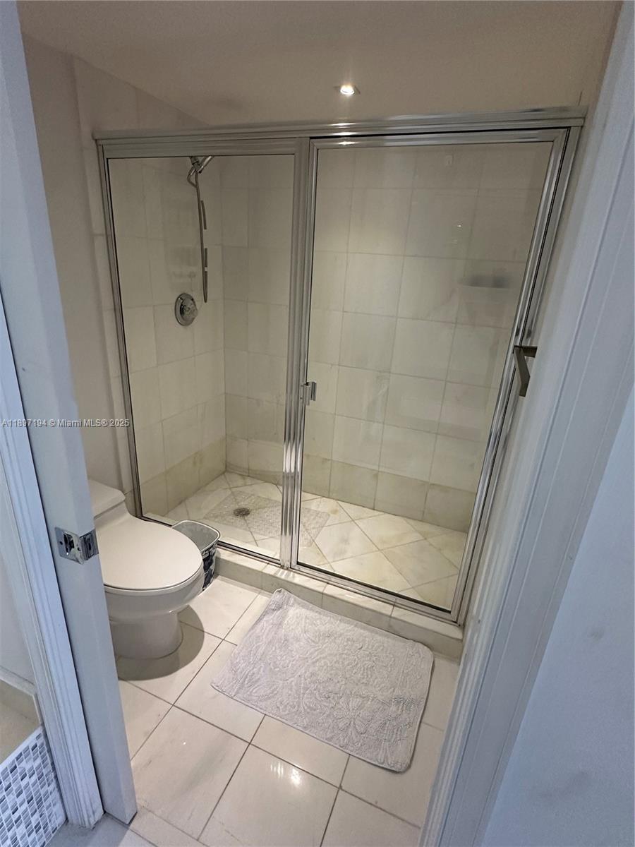 Photo of 3530 Mystic Pointe Dr  #3204, Aventura, Florida, 33180 - 
